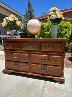 Antique Solid Wood 7 Drawer Dresser Chest of Drawers Furniture Good Condition