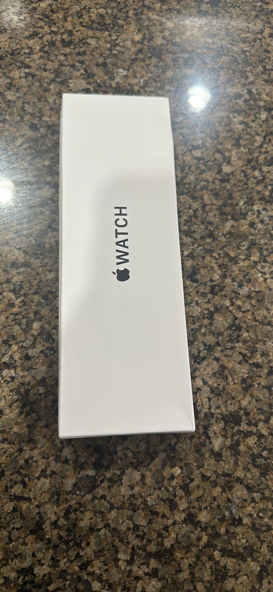 Apple watch SE 3 brand new selead one year warranty