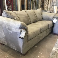 Sofa & Loveseat On Sale $899