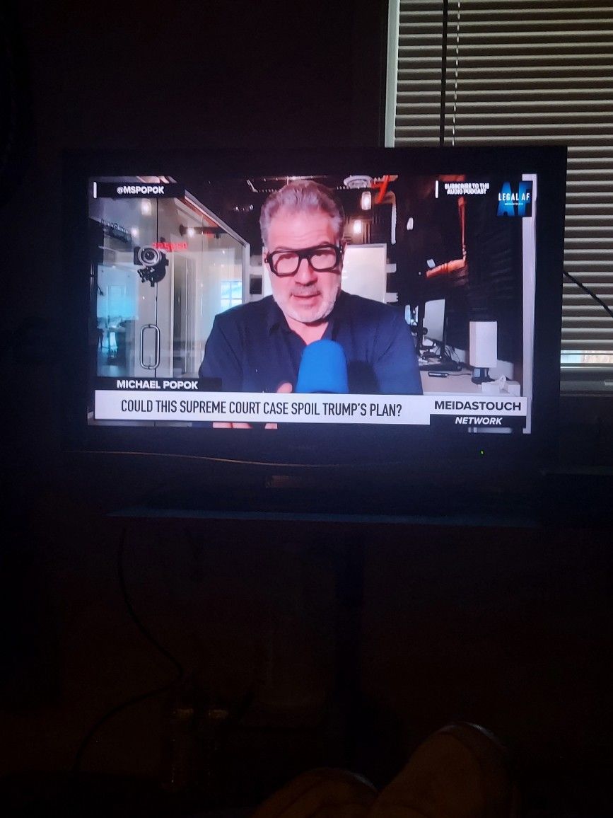 37" Sharp Tv
