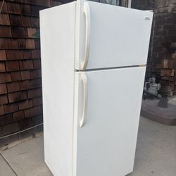 Refrigerator $85