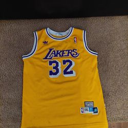 #32 Lakers Magic Johnson Jersey