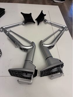 2 Kanto Monitor Desktop Mount Displays w/ Gas-Shocks