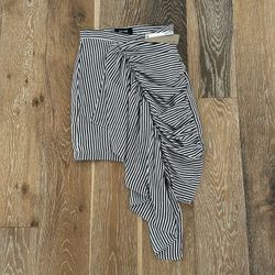 Black and white Do+be Skirt Size S/XS