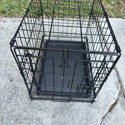 DOG CRATE SMALL 