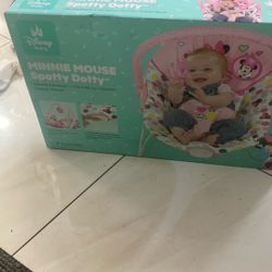 Vibrating bouncer