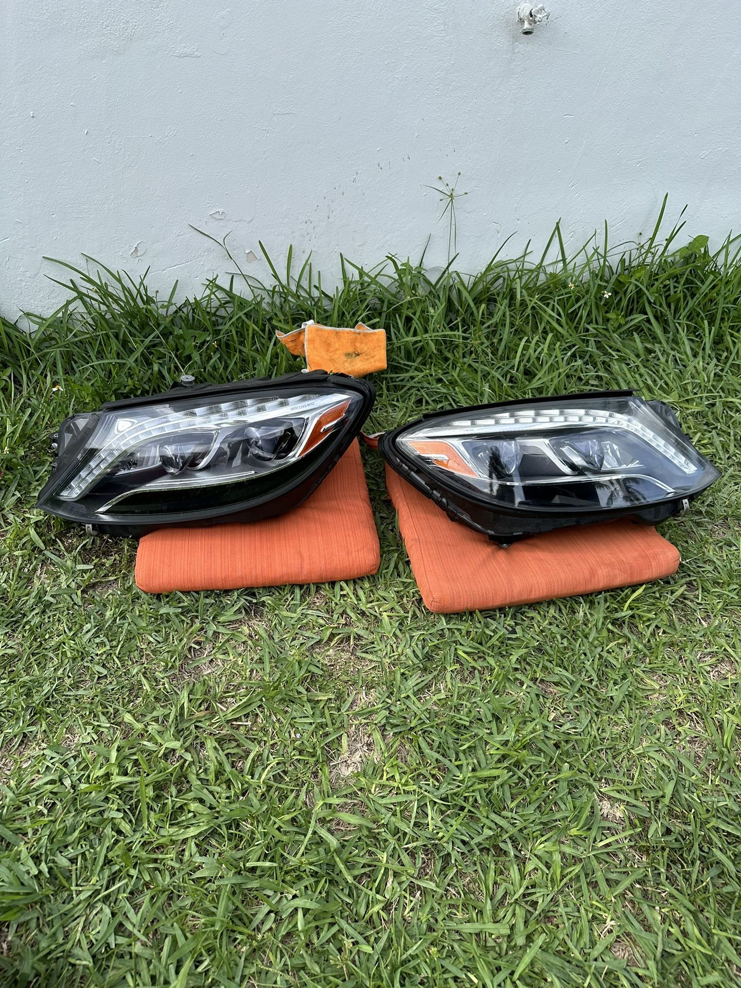 Headlights Mercedes Benz S Class S 550 To 2014 To2017 Factory Original