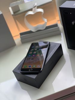 iPhone 8 Plus 256GB AT&T/Cricket like new!!