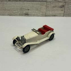Vintage Matchbox series White ‘1928 Mercedes Benz  / Models of Yesteryear • By Lesney • Made in England 