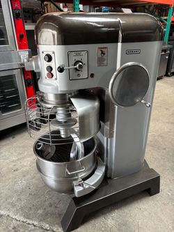 Hobart 60 Quart Qt Classic Mixer 200v 2 HP Electric Heavy  Duty nsf commercial restaurant pizza cookie donut with Bowl & 3 attachment tools