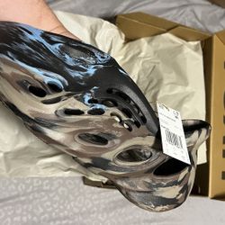 Adidas Yeezy Runner Cinder Mx Size11 Auténtic 