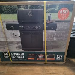 Member's Mark Grill - 5 Burners BRAND NEW IN BOX