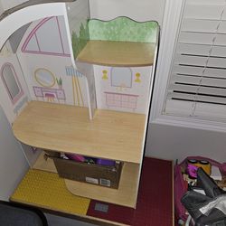 Toy Doll House