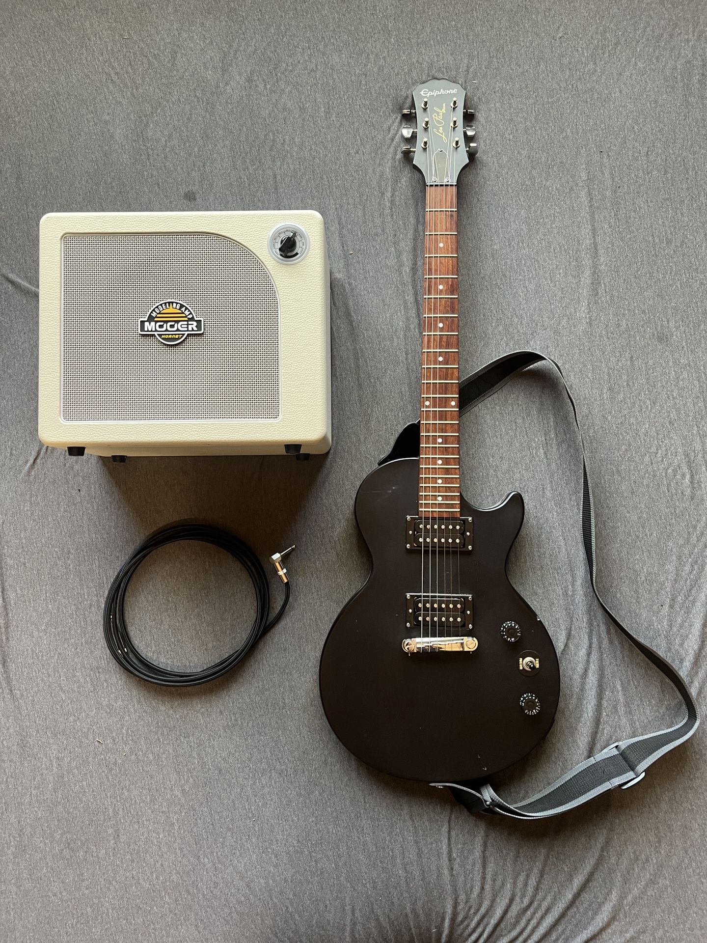 Epiphone Les Paul Guitar + Amp