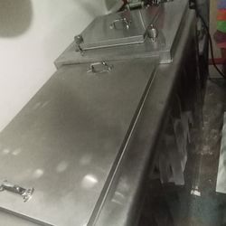 FABRICADOR PARA PALETAS Y HELADOS.