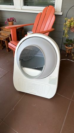 Automatic cat litter box, yes, it works