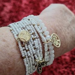 Elastic Set White  Bracelets Quantity 