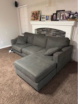 Couch (dark grey)
