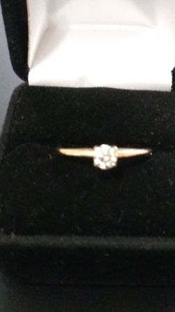 14K Yellow Gold Engagement Ring 1\3 ct diamond