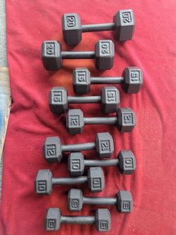 SETS OF 20s. 15s. 12s. 8s. HEXHEAD DUMBBELLS TOTAL 130LBs  11525 S HALSTED DUNKIN DONUTS/7111.S WESTERN WALGREENS  
110$  CASH ONLY AS IS.
