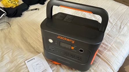 Jackery Explorer 1000 Plus Portable Power Station – 2000W / 1264Wh LiFePO4