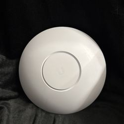 U6 LR Access Point 