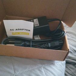 Computer Charger/AC Adapter 