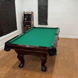 Pool Table 7ft ( Free Delivery & Set Up ) 