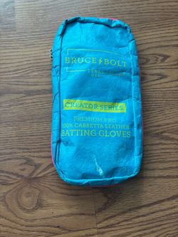 Bruce bolt short cuff youth batting gloves