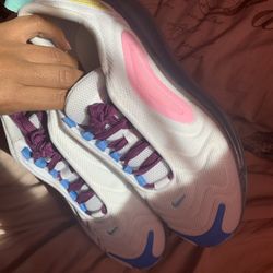 Women Nike Air Maxes