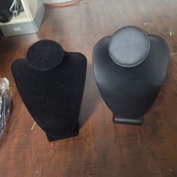 Necklace  Displays