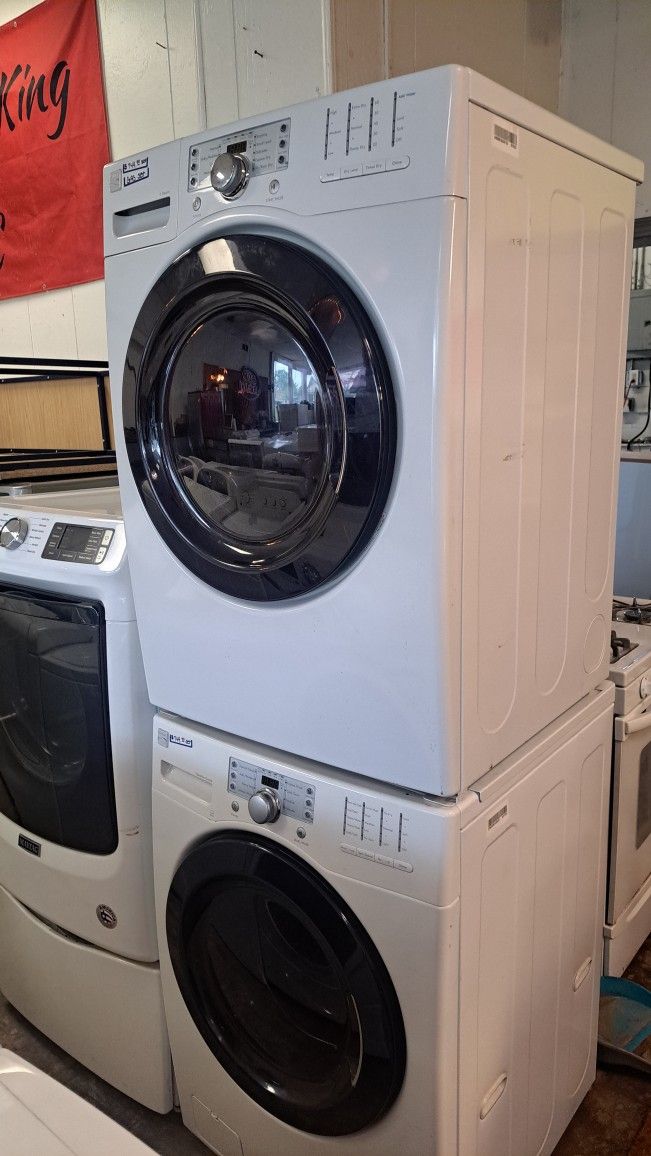 Kenmore front load washer dryer** gas*