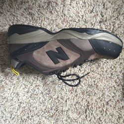 New balance men’s gym shoes