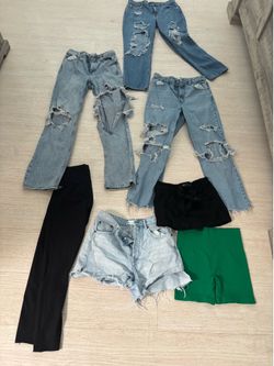 Women Size small pants and shorts Zara pac sun