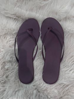Purple Flip Flop Sandals Lauren Conrad size 10
