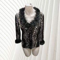 Women's Portrait Blouse 