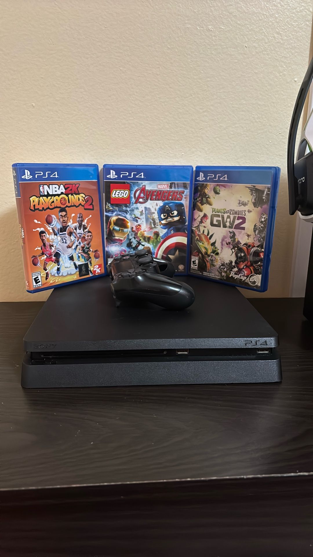 Ps4 and games for sale