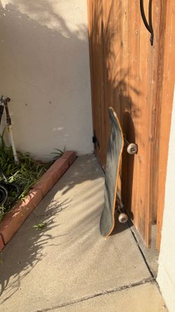 Baker Complete | Independent Trucks | Spitfire Formula Four Wheels, Ready to Ride