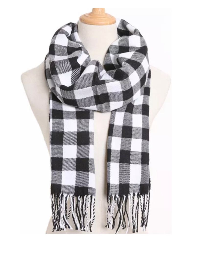 Bulk 10 Pcs- Black & White Plaid Scarf With Fringe