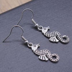 Charms Antique Seahorse Silver Earrings