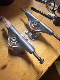 Independent Truck Co. skate board trucks