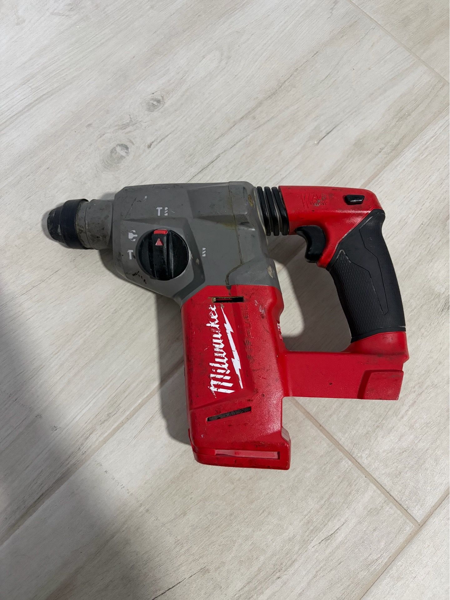Milwaukee M18 Fuel Hammer Drill
