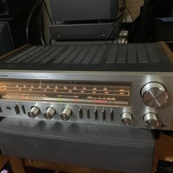 Realistic STA-740 31-2039 AM/FM Stereo Receiver Tuner Phono Radio Shack Aux
