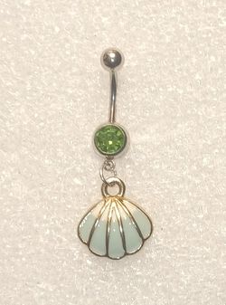Clam Belly Piercing 