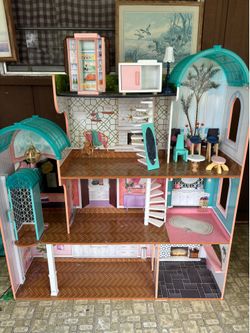 Kids doll play house
