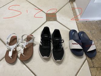 Size 2 girls shoes