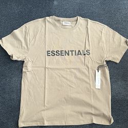 SS22 Essentials short sleeve" "Taupe" (BRAND NEW IN PACKAGING) SIZE L