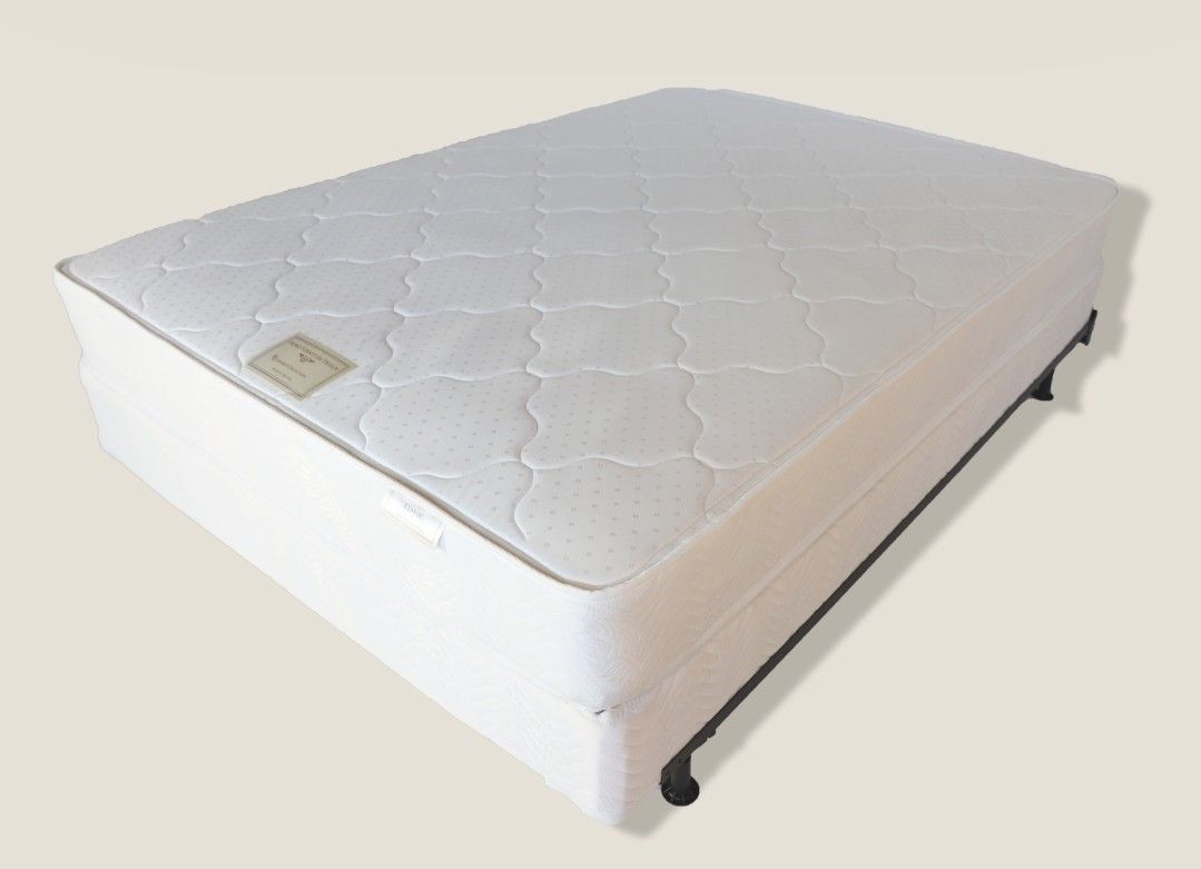 Coconut Firm Queen Mattress