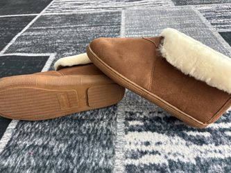 Slippers(new) bear paw