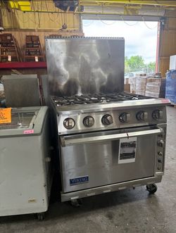 Viking commercial gas stove